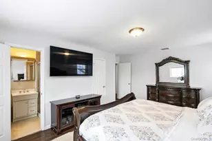 2043 Ripley, Merrick, NY 11566 - Photo 24