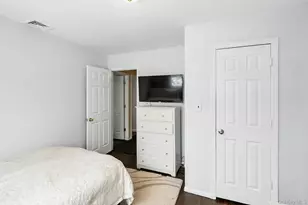 2043 Ripley, Merrick, NY 11566 - Photo 36