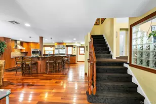 2043 Ripley, Merrick, NY 11566 - Photo 12