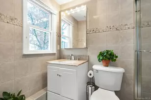 2043 Ripley, Merrick, NY 11566 - Photo 26