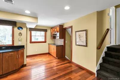 2043 Ripley, Merrick, NY 11566 - Photo 18