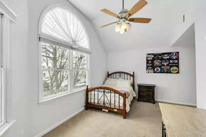 2043 Ripley, Merrick, NY 11566 - Photo 24