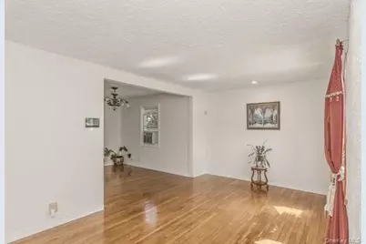 208 Emily Avenue, Elmont, NY 11003 - Photo 18