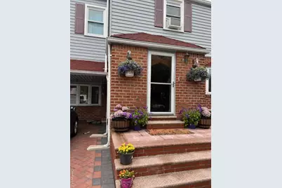 208 Emily Avenue, Elmont, NY 11003 - Photo 6