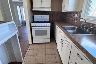 31 Beattie Ave, Middletown, NY 10940 - Photo 10