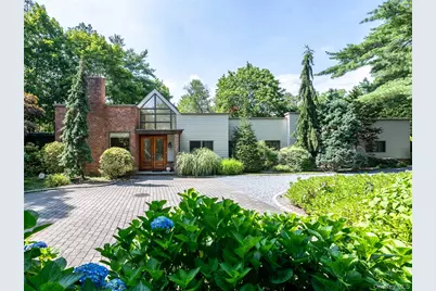 3 West Drive, Manhasset, NY 11030 - Photo 1