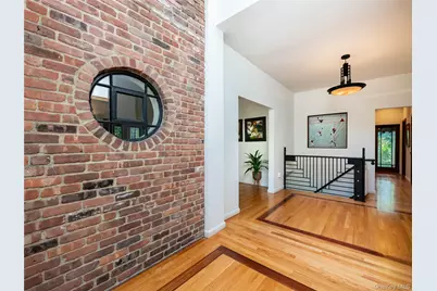 3 West Drive, Manhasset, NY 11030 - Photo 4