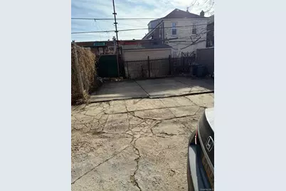 1972 Ellis Avenue, Bronx, NY 10472 - Photo 22