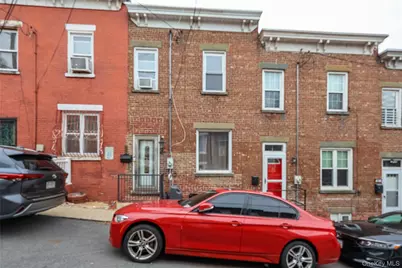 82 Moquette Row N, Yonkers, NY 10703 - Photo 22