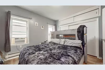 82 Moquette Row N, Yonkers, NY 10703 - Photo 8