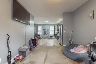 82 Moquette Row N, Yonkers, NY 10703 - Photo 6