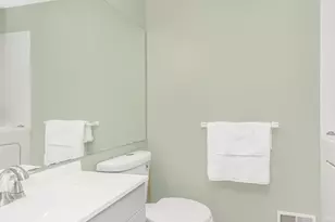 31 Winchester Ave, Peekskill, NY 10566 - Photo 18