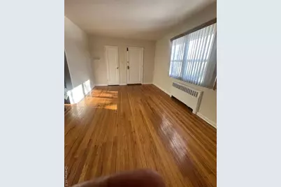 133-22 Laurelton Parkway #Lower, Rosedale, NY 11422 - Photo 6