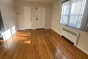 133-22 Laurelton Pkwy, Rosedale, NY 11422 - Photo 6