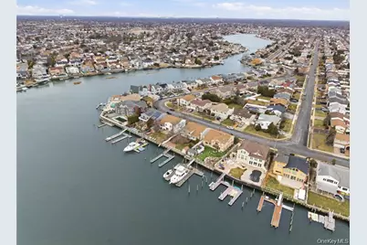 3094 Riverside Drive, Wantagh, NY 11793 - Photo 46