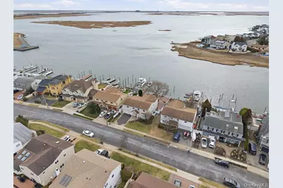 3094 Riverside Drive, Wantagh, NY 11793 - Photo 40