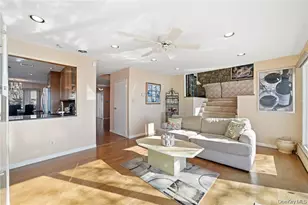 3094 Riverside Dr, Wantagh, NY 11793 - Photo 18