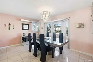 3094 Riverside Dr, Wantagh, NY 11793 - Photo 22