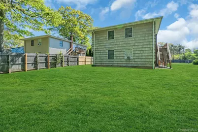 106 Summit Drive, Smithtown, NY 11787 - Photo 24