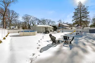 144 Avenue A, Holbrook, NY 11741 - Photo 32