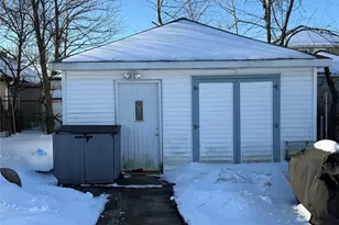 3 Sperry St W, East Rockaway, NY 11518 - Photo 18