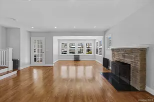 109-73 200th St, Saint Albans, NY 11412 - Photo 6