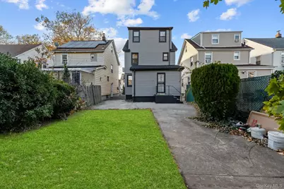 11445 207th Street, Cambria Heights, NY 11411 - Photo 24