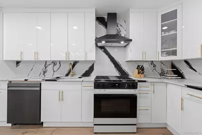 11445 207th Street, Cambria Heights, NY 11411 - Photo 6