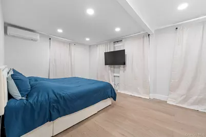 11445 207th Street, Cambria Heights, NY 11411 - Photo 28