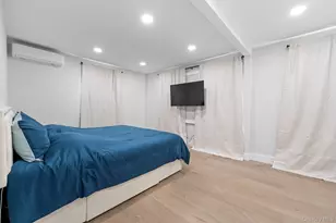 114-45 207th St, Cambria Heights, NY 11411 - Photo 28