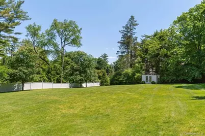 77 Pleasant Ridge Road, Harrison, NY 10528 - Photo 28