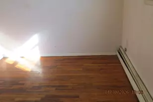 334 Robbins St, Lindenhurst, NY 11757 - Photo 8