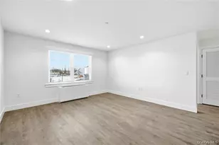 180 Deer Park Ave, Babylon, NY 11702 - Photo 8