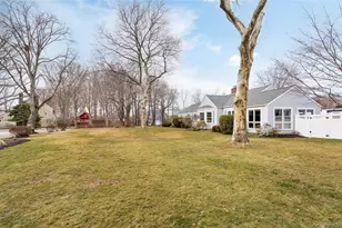 735 Reeve Ave, Mattituck, NY 11952 - Photo 2