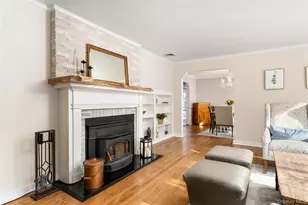 735 Reeve Ave, Mattituck, NY 11952 - Photo 10