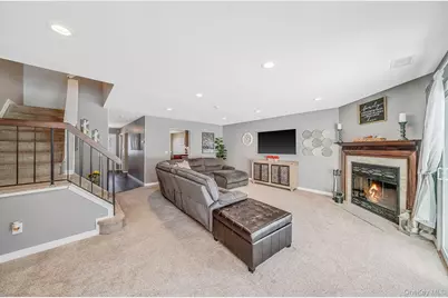 23 Gazebo Lane, Holtsville, NY 11742 - Photo 28