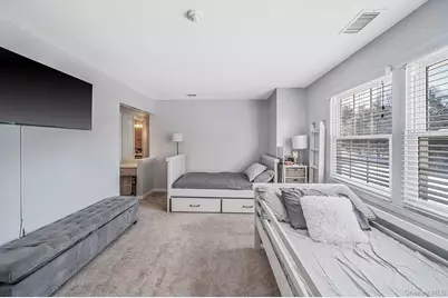 23 Gazebo Lane, Holtsville, NY 11742 - Photo 16