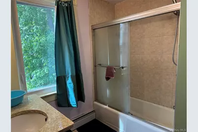 39 Crescent Place, Middletown, NY 10940 - Photo 6