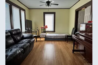 39 Crescent Place, Middletown, NY 10940 - Photo 14