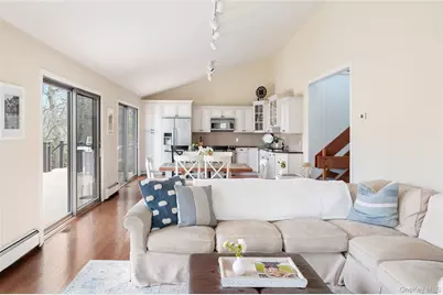 180 S Fairview Avenue, Montauk, NY 11954 - Photo 4