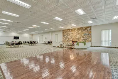 280 Artist Lake Drive, Middle Island, NY 11953 - Photo 16