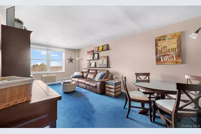 54-40 Little Neck Parkway #6G, Little Neck, NY 11362 - Photo 12