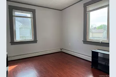 39 Crescent Place, Middletown, NY 10940 - Photo 8