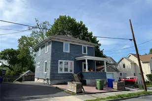 39 Crescent Pl, Middletown, NY 10940 - Photo 4