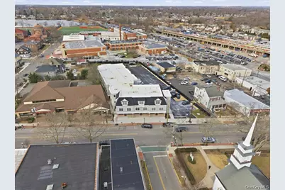 180 Deer Park Avenue #304, Babylon, NY 11702 - Photo 20