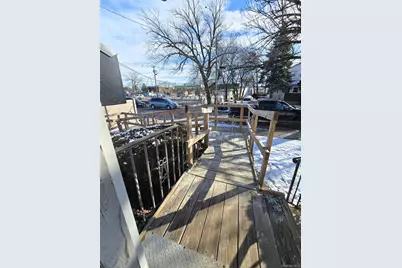 27 Midwood Street, Hempstead, NY 11550 - Photo 4