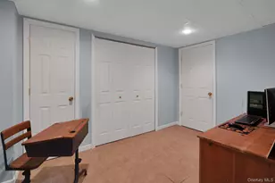 8 Beverly Ln, East Moriches, NY 11940 - Photo 20