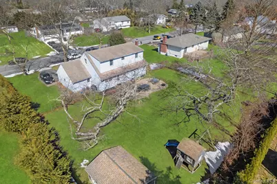 8 Beverly Lane, East Moriches, NY 11940 - Photo 2