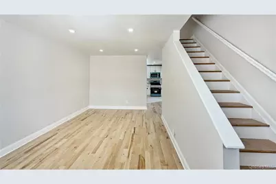 58 Rutland Road, Freeport, NY 11520 - Photo 6