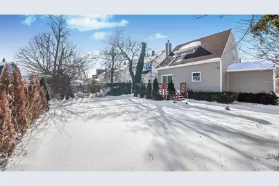 58 Rutland Road, Freeport, NY 11520 - Photo 36